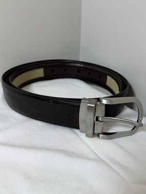 Tumi Size 34W Dark Brown Leather Belt with Silver Buckle